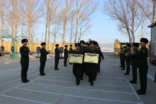 5年，我们终于将荣誉捧回家