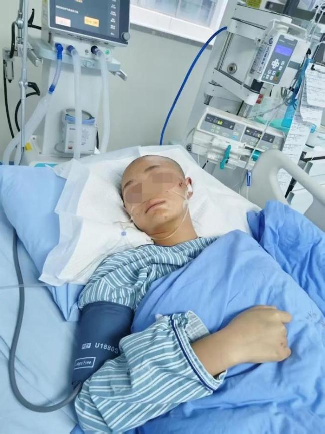 女生高考前被货车撞至病危